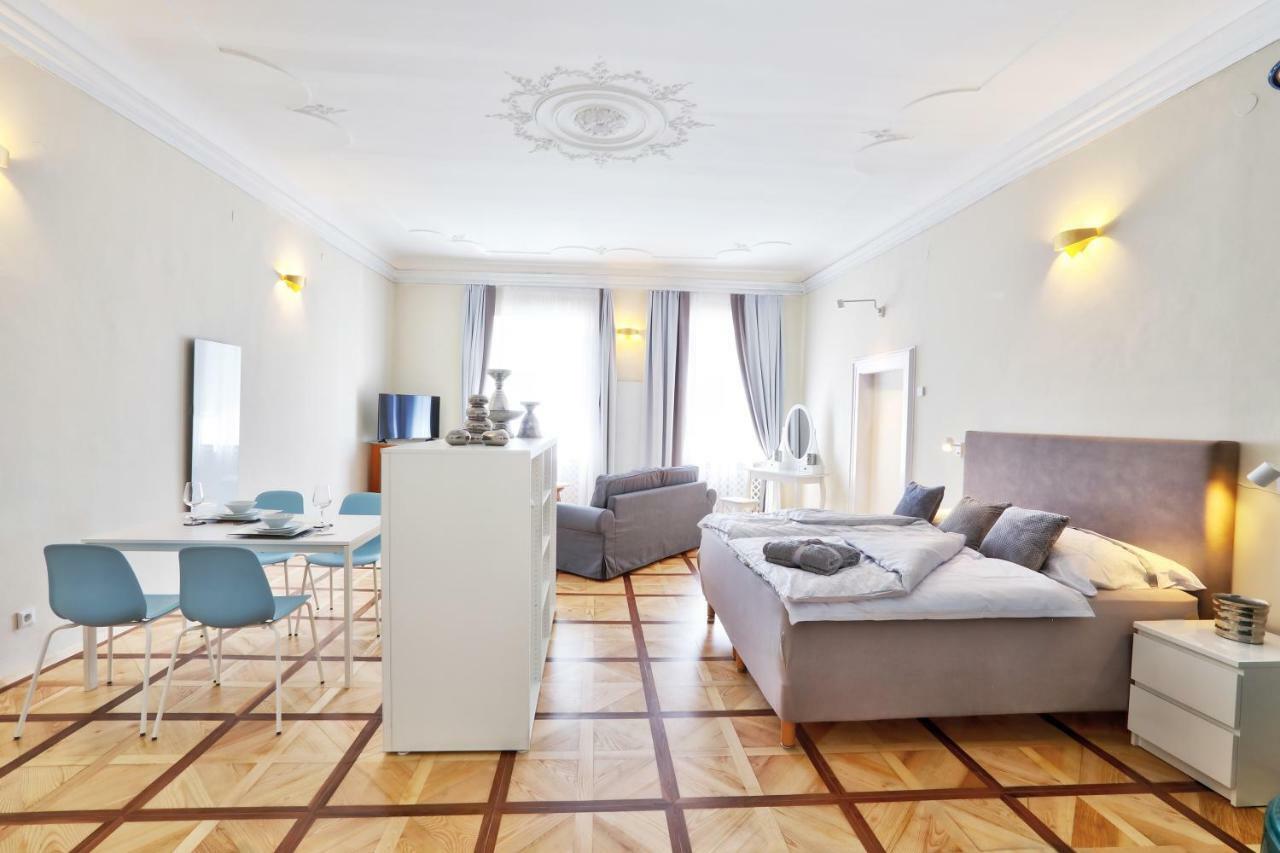 Stylische Cityapartments Benedikt Klagenfurt am Woerthersee Ngoại thất bức ảnh